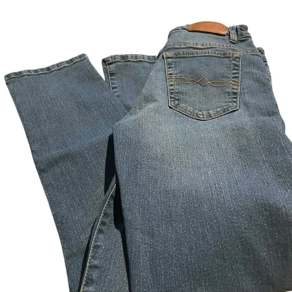 Lucky Brand boys size 16 Classic Straight Leg Blue Jeans like new